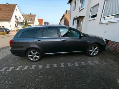 Gebraucht Toyota Avensis