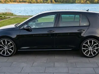 Gebraucht VW Golf VII 150 PS (110 kW) 2019 Schwarz Limousine