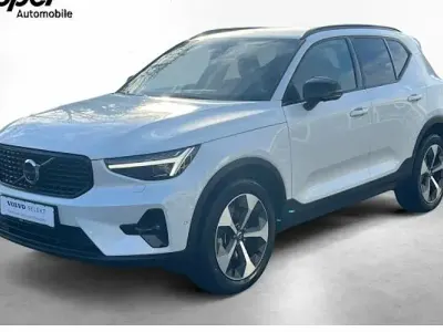 Usata Volvo XC40 Plus 163 CV (119 kW) 2024 Bianco SUV