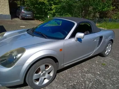 Brugt Toyota MR2 140 HK (102 kW) 2000 Sølv Cabriolet