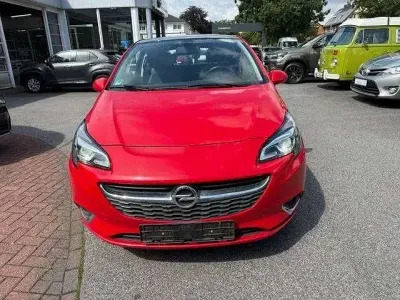 Gebraucht Opel Corsa Innovation 101 PS (74 kW) 2017 Lava rot Kleinwagen