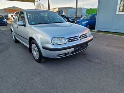 VW Golf IV