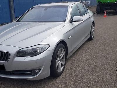 Gebraucht BMW 528 258 PS (189 kW) 2010 Silber Limousine