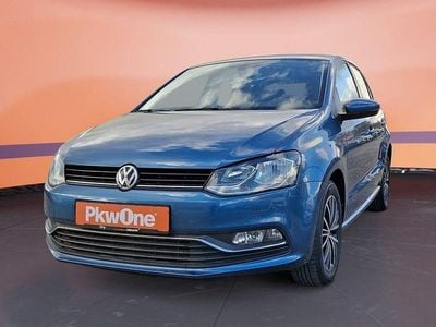 Blau Gebraucht 2017 VW Polo Allstar Limousine | 10.450 € (Guter Preis)