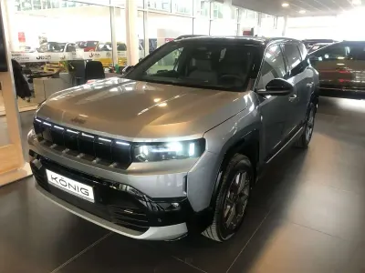 Occasion Jeep Compass 145 ch (106 kW) 2026 Gris SUV