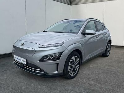 Gebraucht Hyundai Kona Trend 150 kW (204 PS) 2021 Shimmering silver SUV