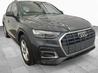 Gebraucht Audi Q5 Sport 163 PS (119 kW) 2022 Grau SUV
