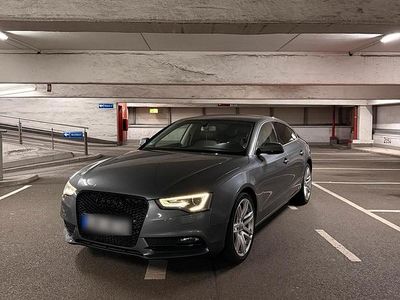 Gebraucht Audi A5 Sport 177 PS (130 kW) 2013 Grau Coupé