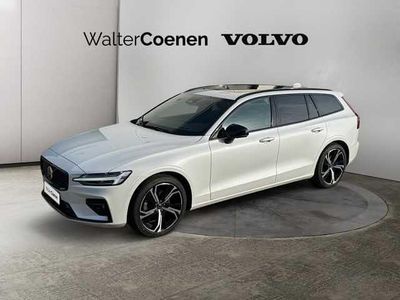Gebraucht Volvo V60 145 PS (106 kW) 2025 Kombi