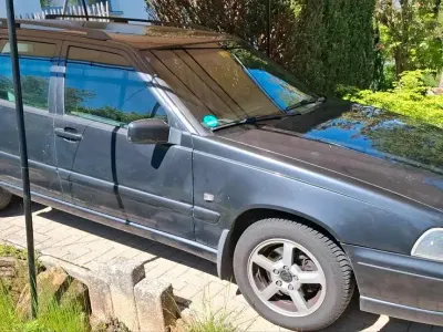 Gebraucht Volvo V70 144 PS (105 kW) 1998 Grau Kombi