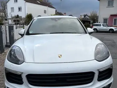 Gebraucht Porsche Cayenne 262 PS (192 kW) 2016 Weiß SUV