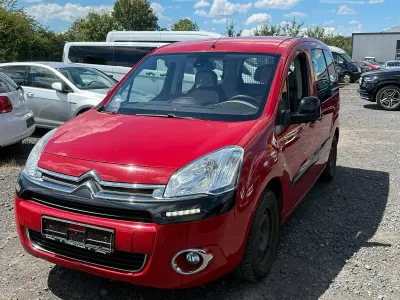 Gebraucht Citroën Berlingo 80 PS (58 kW) 2013 Rot Van / Kleinbus