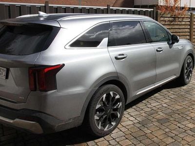 Używany Kia Sorento Platinum 193 KM (141 kW) 2024 Szary SUV