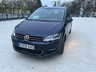Second-hand VW Sharan Cup 140 CP (102 kW) 2014 Albastru Monovolum