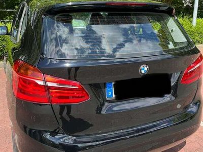 BMW 216