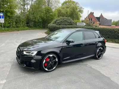 Gebraucht Audi RS3 Sport 400 PS (294 kW) 2018 Schwarz Limousine