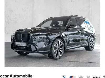 Second-hand BMW X7 Comfort Edition 352 CP (258 kW) 2025 Negru SUV