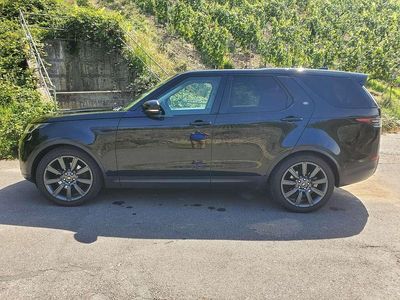 Land Rover Discovery 5