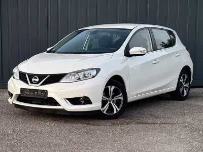 Gebraucht Nissan Pulsar Acenta 116 PS (85 kW) 2015 Weiß Kleinwagen