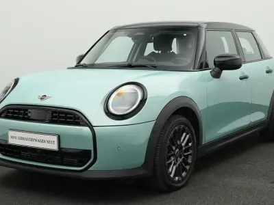 Gebraucht Mini Cooper Classic 156 PS (114 kW) 2024 Grün Kleinwagen