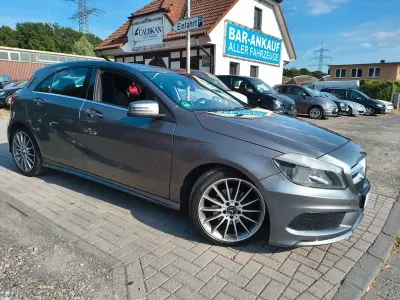 Gebraucht Mercedes A180 Sportline 122 PS (89 kW) 2013 Grau Kleinwagen