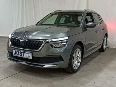 Andere farbe Gebraucht 2023 Skoda Kamiq Style SUV | 28.950 € (Etwas zu teuer)