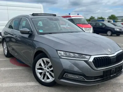 Gebraucht Skoda Octavia Ambiente 150 PS (110 kW) 2022 Grau Kombi
