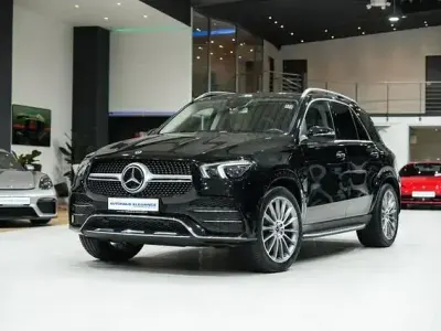 Gebraucht Mercedes GLE400 AMG line 330 PS (242 kW) 2020 Obsidianschwarz SUV