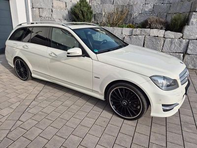 Gebraucht Mercedes C350 Avantgarde 306 PS (225 kW) 2011 Weiß Kombi
