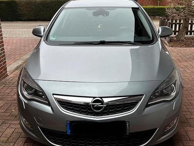 Gebraucht Opel Astra Eco 84 PS (61 kW) 2011 Grau Limousine