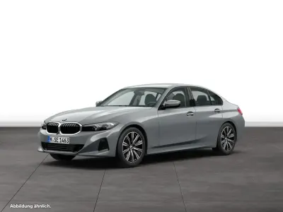 Gebraucht BMW 318 156 PS (114 kW) 2025 Grau Limousine