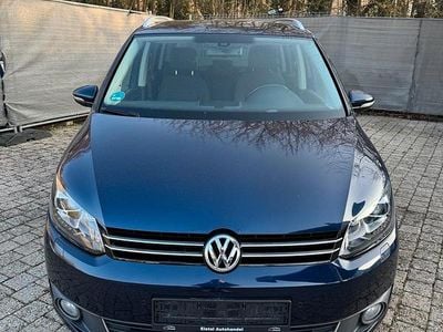 Gebraucht VW Touran Highline 140 PS (102 kW) 2015 Blau Van / Kleinbus