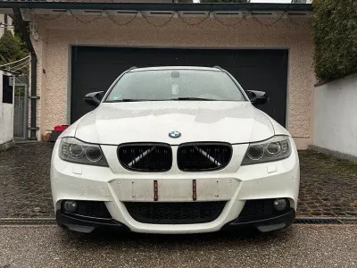 Gebraucht BMW 318 M Sport 143 PS (105 kW) 2010 Weiß Kombi