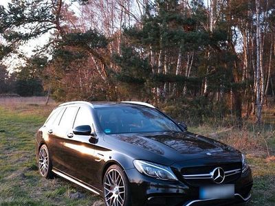 Usata Mercedes C63S AMG 510 CV (375 kW) 2015 Nero Station wagon