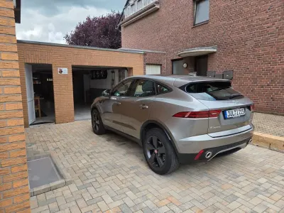 Gebraucht Jaguar E-Pace S 250 PS (183 kW) 2019 Grau SUV