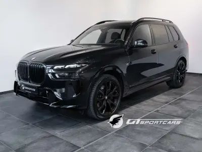 Gebraucht BMW X7 M Sport 352 PS (258 kW) 2025 Schwarz SUV
