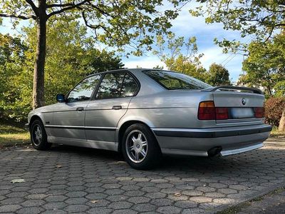 Gebraucht BMW 525 192 PS (141 kW) 1994 Silber Limousine