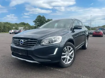 Gebraucht Volvo XC60 Summum 190 PS (139 kW) 2016 Grau SUV