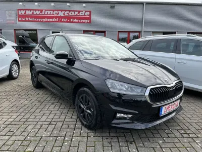 Neu Skoda Fabia Selection 116 PS (85 kW) 2025 Blackmagic perleffekt Kleinwagen