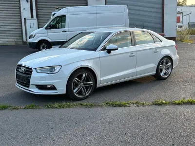 Gebraucht Audi A3 Ambition 140 PS (102 kW) 2014 Weiß Limousine