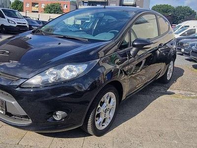 Schwarz Gebraucht 2011 Ford Fiesta Trend Kleinwagen | 2.999 € (Fairer Preis)