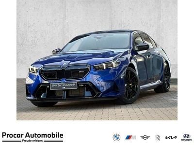 Neu BMW M5 M Sport 585 PS (430 kW) 2026 Blau Limousine