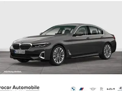 Gebraucht BMW 520 Luxury Line 190 PS (139 kW) 2023 Grau Limousine