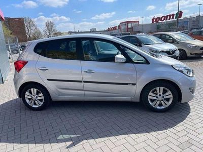 Second-hand Hyundai ix20 Comfort 125 CP (91 kW) 2011 Argintiu Hatchback