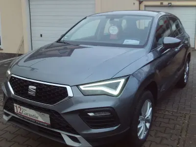 Usado Seat Ateca Style 150 HP (110 kW) 2022 Cinzento SUV