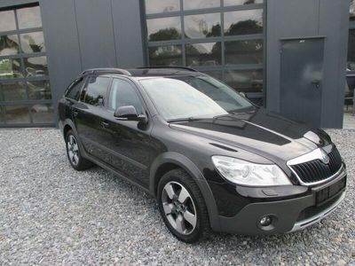 gebraucht Skoda Octavia Combi Scout 4X4*Klima*Navi**