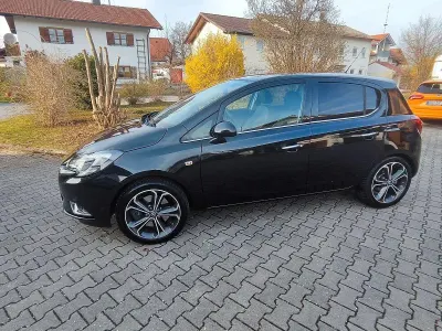 Usado Opel Corsa Innovation 150 HP (110 kW) 2015 Preto Citadino