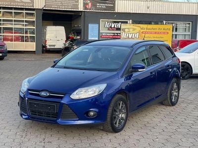 Gebraucht Ford Focus SYNC Edition 101 PS (74 kW) 2014 Blau Kombi