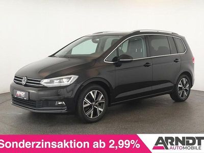 Gebraucht VW Touran Highline 150 PS (110 kW) 2025 Deep black perleffekt Van / Kleinbus