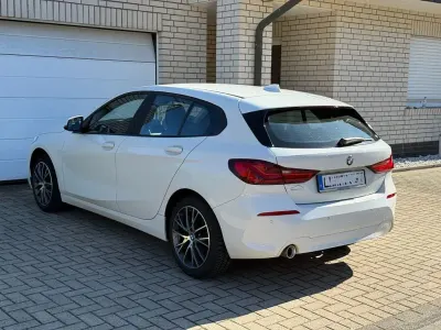 Gebraucht BMW 116 Advantage 116 PS (85 kW) 2019 Weiß Kleinwagen